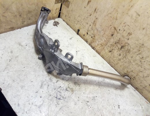 Фланец (тройник) системы охлаждения Mercedes C (W203) 2000-2004  Mercedes C C (W203) 2000-2004