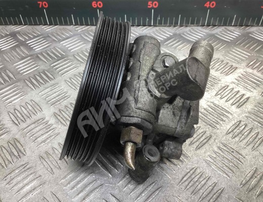 Насос гидроусилителя руля Mercedes C (W203) 2000-2004  Mercedes C C (W203) 2000-2004