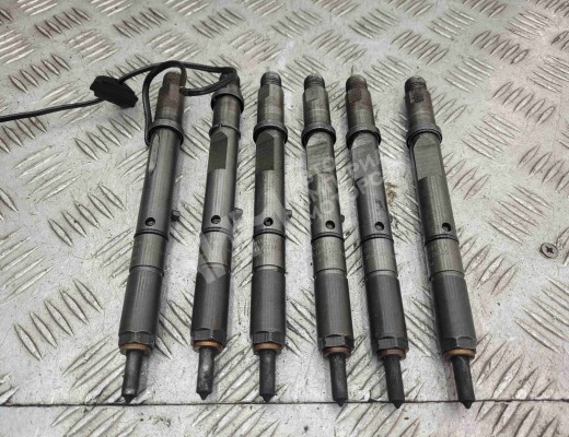 Форсунка Audi A6 C5 (4B) 1997-2001  Audi A6 A6 C5 (4B) 1997-2001