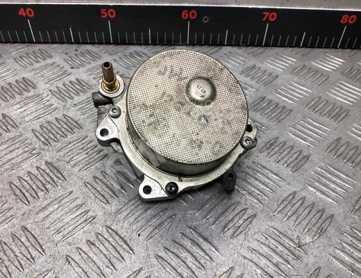 Насос вакуумный Opel Insignia I 2008-2017  Opel Insignia Insignia I 2008-2017