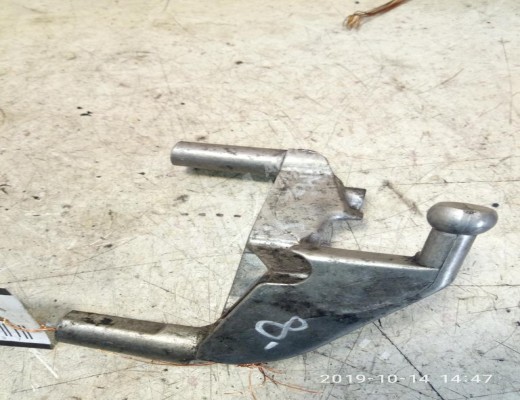 Кронштейн Mercedes C (W203) 2000-2004  Mercedes C C (W203) 2000-2004