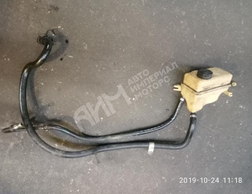 Бачок гидроусилителя Peugeot 405 1987-1996  Peugeot 405 405 1987-1996