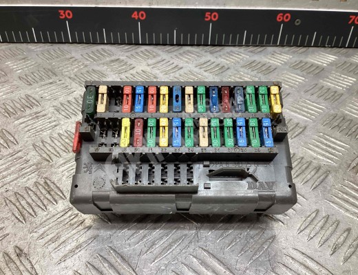 Блок предохранителей Peugeot 405 1987-1996  Peugeot 405 405 1987-1996