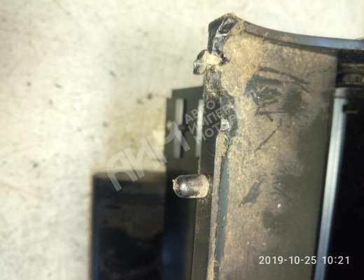 Пепельница Peugeot 405 1987-1996  Peugeot 405 405 1987-1996