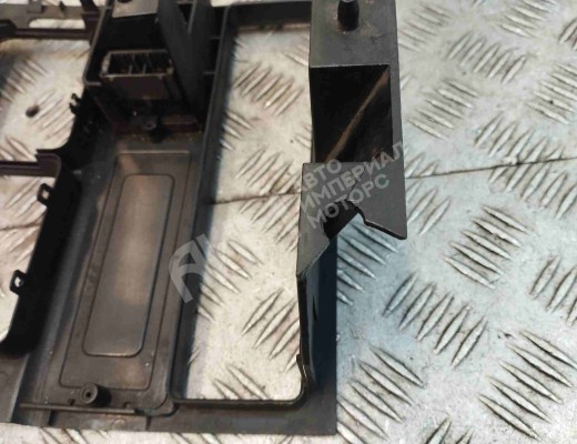 Блок кнопок Peugeot 405 1987-1996  Peugeot 405 405 1987-1996