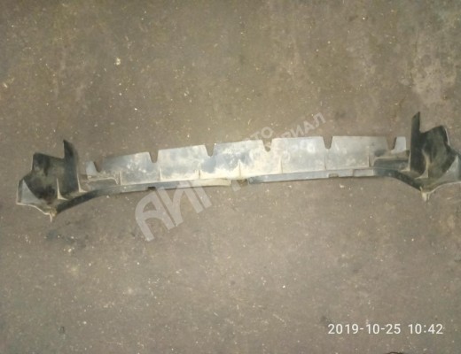 Дефлектор радиатора Peugeot 405 1987-1996  Peugeot 405 405 1987-1996