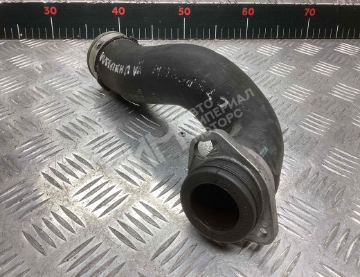 Патрубок интеркулера BMW 1-Series (E81/82/87/88) 2004-2007  BMW 1-Series 1-Series (E81/82/87/88) 2004-2007