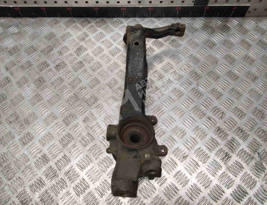 Кулак поворотный правый Volkswagen Passat B5 (3B) 1996-2000  Volkswagen Passat Passat B5 (3B) 1996-2000