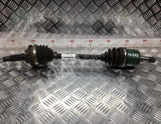 Полуось передняя левая (приводной вал, ШРУС) Mazda 323 V (BA) 1994-1998  Mazda 323 323 V (BA) 1994-1998