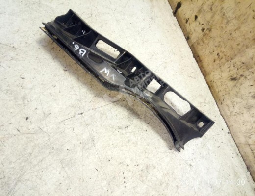 Кронштейн крепления бампера Volkswagen Passat B6 (3C) 2005-2010  Volkswagen Passat Passat B6 (3C) 2005-2010