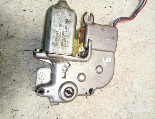 Двигатель электролюка Volkswagen Passat B3 1988-1993  Volkswagen Passat Passat B3 1988-1993