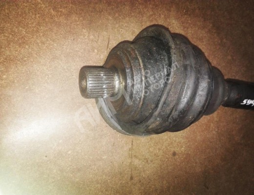 Полуось передняя левая (приводной вал, ШРУС) Audi A4 B5 (8D) 1994-1999  Audi A4 A4 B5 (8D) 1994-1999