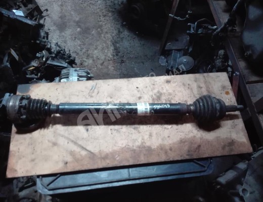 Полуось передняя правая (приводной вал, ШРУС) Volkswagen Golf III (1H) 1991-1997  Volkswagen Golf Golf III (1H) 1991-1997