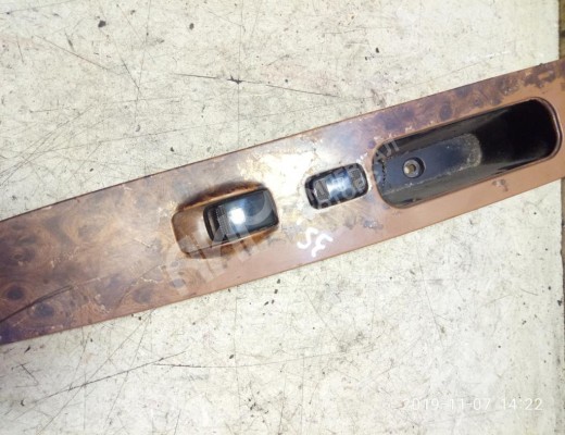 Кнопка стеклоподъемника Kia Carnival I (GQ) 1998-2006  Kia Carnival Carnival I (GQ) 1998-2006