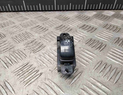 Кнопка стеклоподъемника Kia Carnival I (GQ) 1998-2006  Kia Carnival Carnival I (GQ) 1998-2006