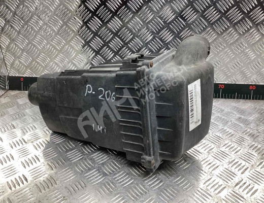 Корпус воздушного фильтра Peugeot 206 (2A/2E) 1998-2003  Peugeot 206 206 (2A/2E) 1998-2003