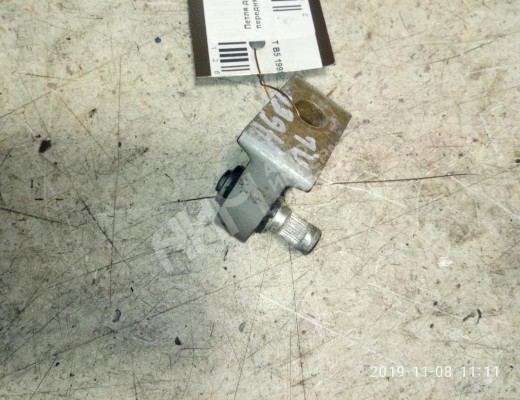 Петля двери передней левой Audi A6 C6 (4F) 2004-2008  Audi A6 A6 C6 (4F) 2004-2008