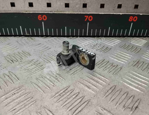 Петля двери передней левой Audi A6 C6 (4F) 2004-2008  Audi A6 A6 C6 (4F) 2004-2008