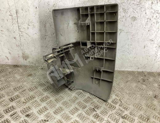 Клык бампера задний левый Mercedes Sprinter I (W901-905) 1995-2006  Mercedes Sprinter Sprinter I (W901-905) 1995-2006