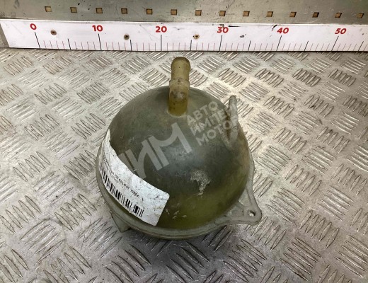 Бачок расширительный Volkswagen Golf III (1H) 1991-1997  Volkswagen Golf Golf III (1H) 1991-1997