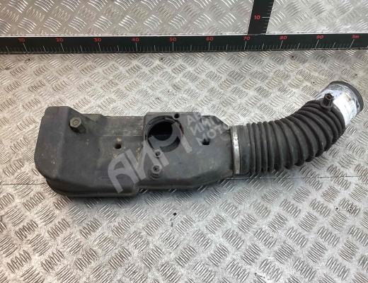 Резонатор воздушного фильтра Ford Mondeo II 1996-2000  Ford Mondeo Mondeo II 1996-2000