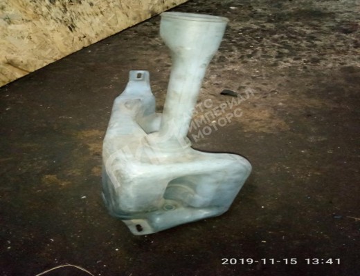 Бачок омывателя Volkswagen Transporter T4 (7D) 1990-1997  Volkswagen Transporter Transporter T4 (7D) 1990-1997