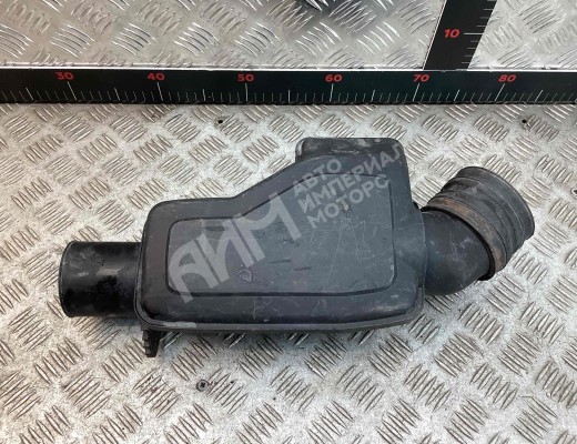Резонатор воздушного фильтра Ford Scorpio II 1994-1998  Ford Scorpio Scorpio II 1994-1998