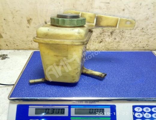 Бачок гидроусилителя Audi 80 B3 (89) 1986-1991  Audi 80 80 B3 (89) 1986-1991