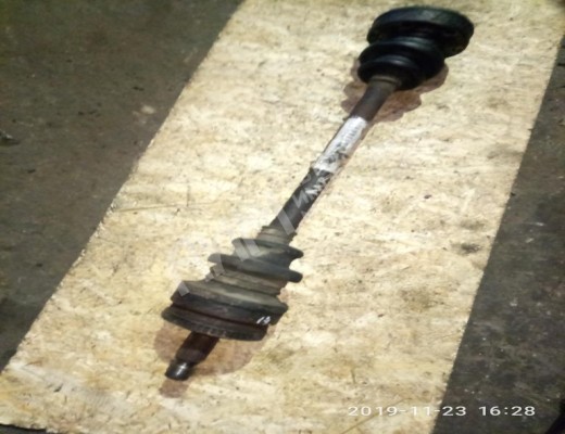 Полуось задняя (приводной вал, ШРУС) Mercedes E (W210) 1999-2002 рестайлинг  Mercedes E E (W210) 1999-2002 рестайлинг