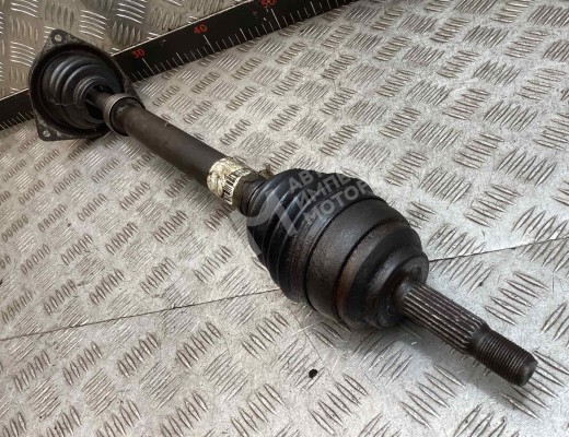 Полуось передняя левая (приводной вал, ШРУС) Renault Megane I 1995-2002  Renault Megane Megane I 1995-2002