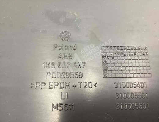 Обшивка двери задней левой (дверная карта) Volkswagen Golf V (1K) 2004-2009  Volkswagen Golf Golf V (1K) 2004-2009