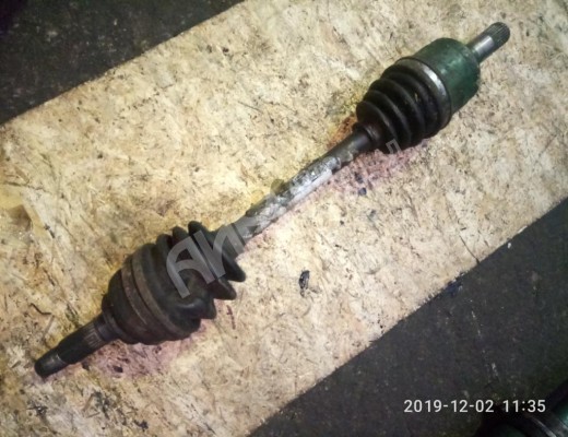 Полуось передняя левая (приводной вал, ШРУС)  Mazda 323 V (BA) 1994-1998