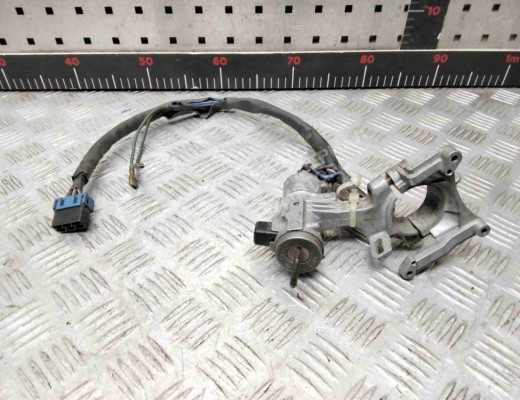 Замок зажигания Mitsubishi Galant VII 1992-1996  Mitsubishi Galant Galant VII 1992-1996