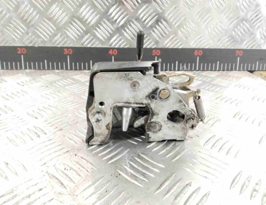 Замок двери передней правой Mercedes E (W123) 1980-1986  Mercedes E E (W123) 1980-1986