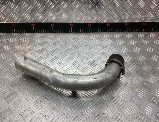Патрубок интеркулера Audi A6 C6 (4F) 2004-2008  Audi A6 A6 C6 (4F) 2004-2008