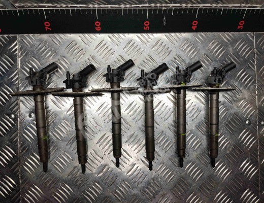 Форсунка Audi A6 C6 (4F) 2004-2008  Audi A6 A6 C6 (4F) 2004-2008