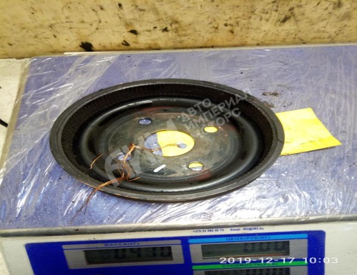 Шкив помпы Kia Carnival I (GQ) 1998-2006  Kia Carnival Carnival I (GQ) 1998-2006