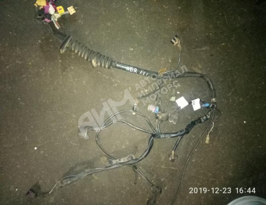 Проводка двигателя Volkswagen Passat B5 (3B) 1996-2000  Volkswagen Passat Passat B5 (3B) 1996-2000