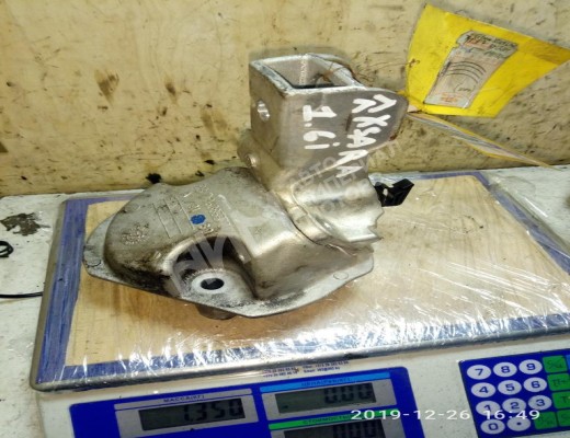 Кронштейн двигателя Citroen Xsara I 1997-2004  Citroen Xsara Xsara I 1997-2004