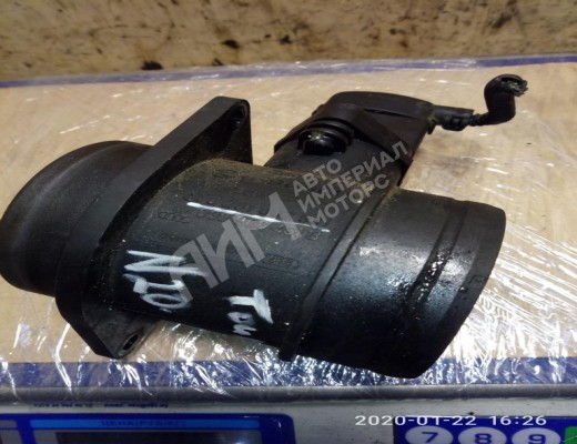 Расходомер воздуха Volkswagen Touran I (1T) 2003-2006  Volkswagen Touran Touran I (1T) 2003-2006