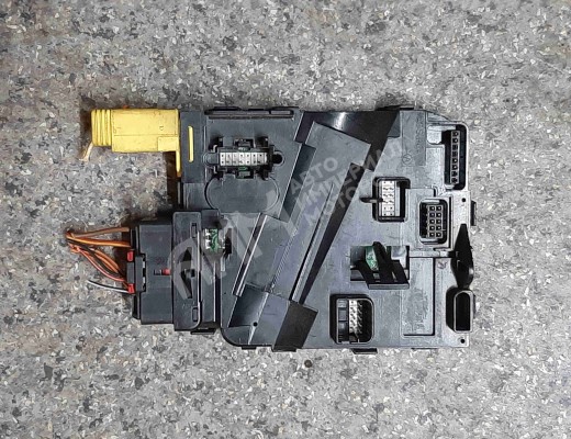 Датчик угла поворота руля Volkswagen Golf V (1K) 2004-2009  Volkswagen Golf Golf V (1K) 2004-2009