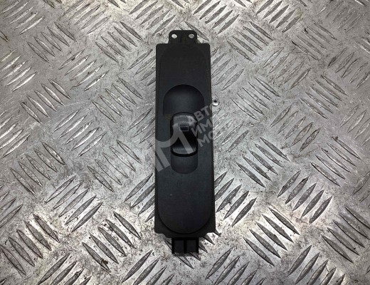 Кнопка стеклоподъемника переднего правого Mercedes Sprinter II (W906) 2006-2013  Mercedes Sprinter Sprinter II (W906) 2006-2013