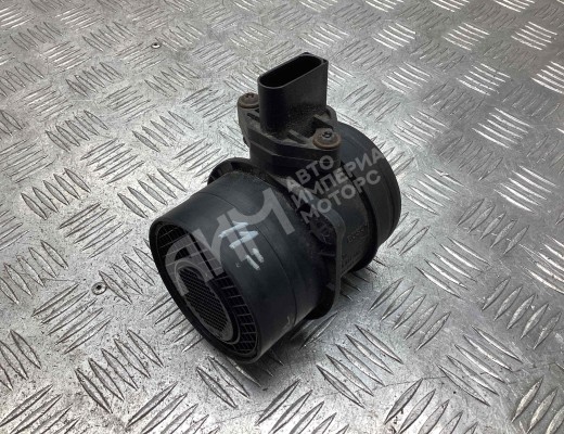 Расходомер воздуха Volkswagen Passat B6 (3C) 2005-2010  Volkswagen Passat Passat B6 (3C) 2005-2010