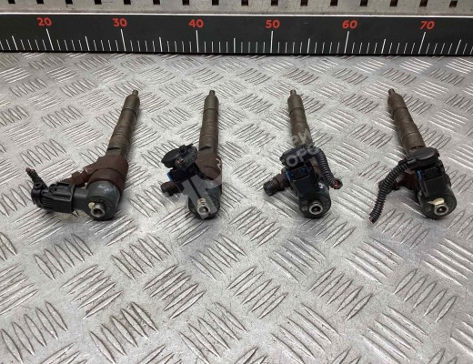 Форсунка Opel Astra H 2004-2007  Opel Astra Astra H 2004-2007