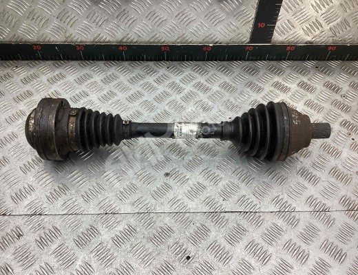 Полуось передняя левая (приводной вал, ШРУС) Volkswagen Touran I (1T) 2003-2006  Volkswagen Touran Touran I (1T) 2003-2006