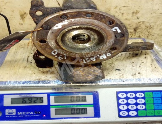 Ступица передняя левая Opel Astra H 2004-2007  Opel Astra Astra H 2004-2007