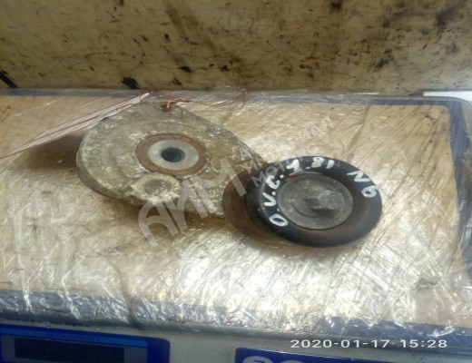 Натяжитель ремня генератора Opel Vectra C 2002-2005  Opel Vectra Vectra C 2002-2005