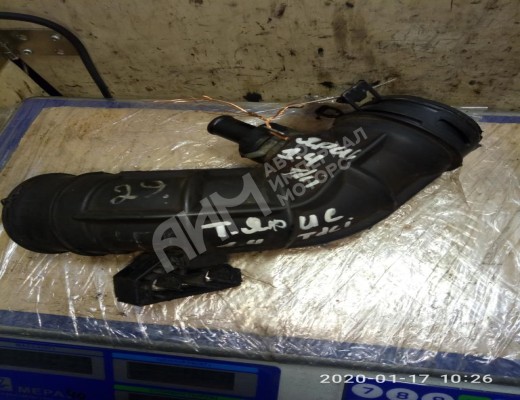 Патрубок турбины Toyota Yaris II (XP90) 2005-2011  Toyota Yaris Yaris II (XP90) 2005-2011
