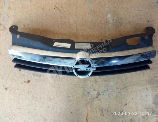 Решетка радиатора Opel Astra H 2004-2007  Opel Astra Astra H 2004-2007
