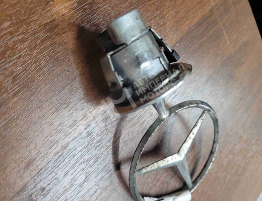 Эмблема Mercedes C (W203) 2000-2004  Mercedes C C (W203) 2000-2004